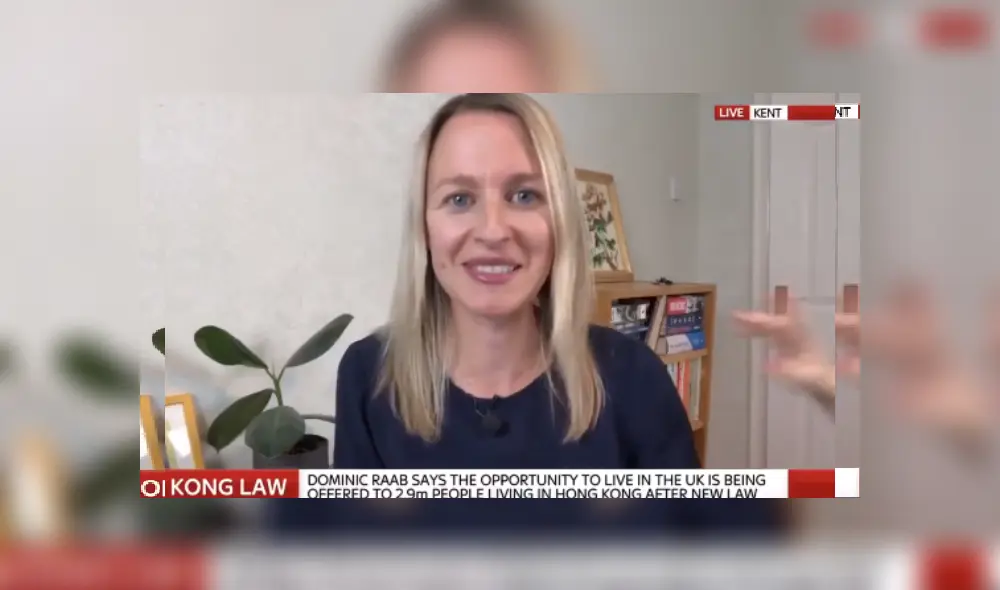 Desliza las imágenes para ver más detalles de esta escena que es viral en YouTube. Desliza las imágenes para ver más detalles de esta escena que es viral en YouTube.