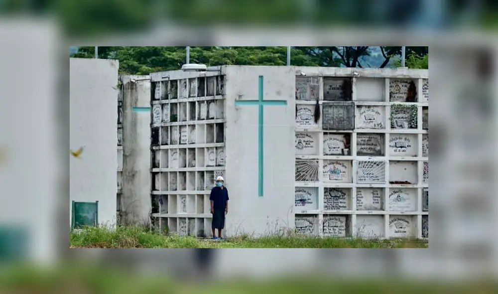 Cementerio Ángel María Canales al sur de la ciudad de Guayaquil (Ecuador). Foto: EFE / Marcos Pin Cementerio Ángel María Canales al sur de la ciudad de Guayaquil (Ecuador). Foto: EFE / Marcos Pin