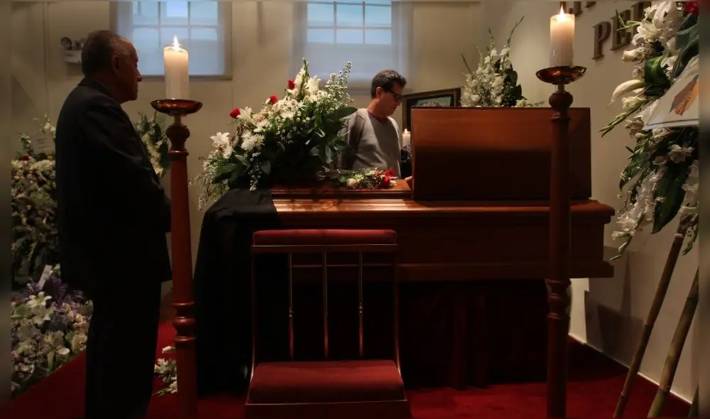 Los Inocentes y En Octubre no hay milagros son consideradas clave para la literatura peruana contemporánea. Foto: La República.