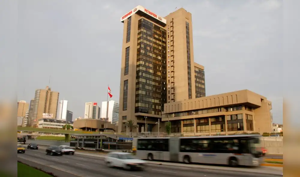 Ministro Tamayo plantea la venta del edificio central de Petroperú Ministro Tamayo plantea la venta del edificio central de Petroperú