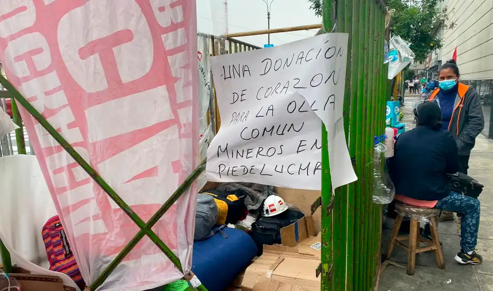 Mineros aseguraron que continuarán las protestas hasta que hallen solución. Foto: Pamela Advíncula / URPI-GLR