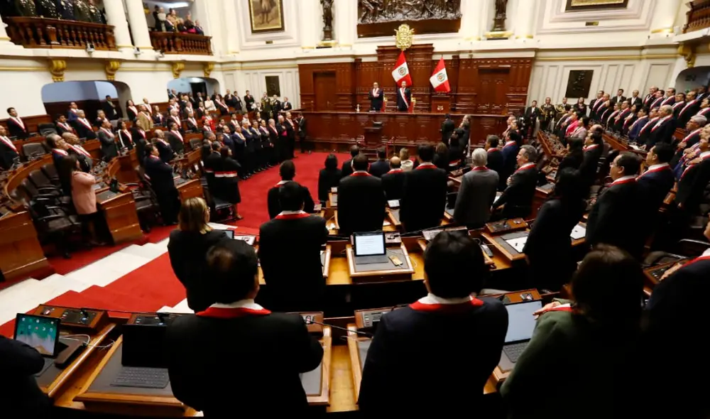 Martín Vizcarra propone adelanto de elecciones: “Aunque todos nos tengamos que ir” Martín Vizcarra propone adelanto de elecciones: “Aunque todos nos tengamos que ir”