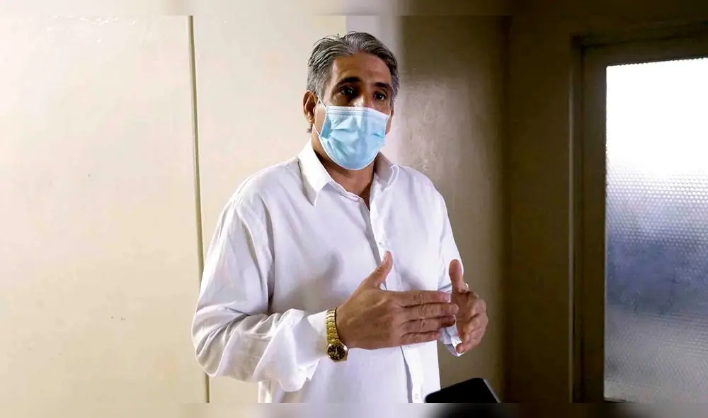 De la isla. Hernández Palomo dirige la brigada de profesionales cubanos que trabajan en el hospital Honorio. De la isla. Hernández Palomo dirige la brigada de profesionales cubanos que trabajan en el hospital Honorio.