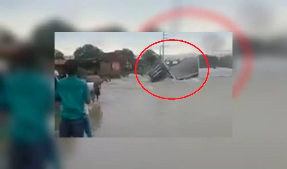 Facebook: tráiler intentó superar el huaico, pero fue una mala decisión y todo se salió de control