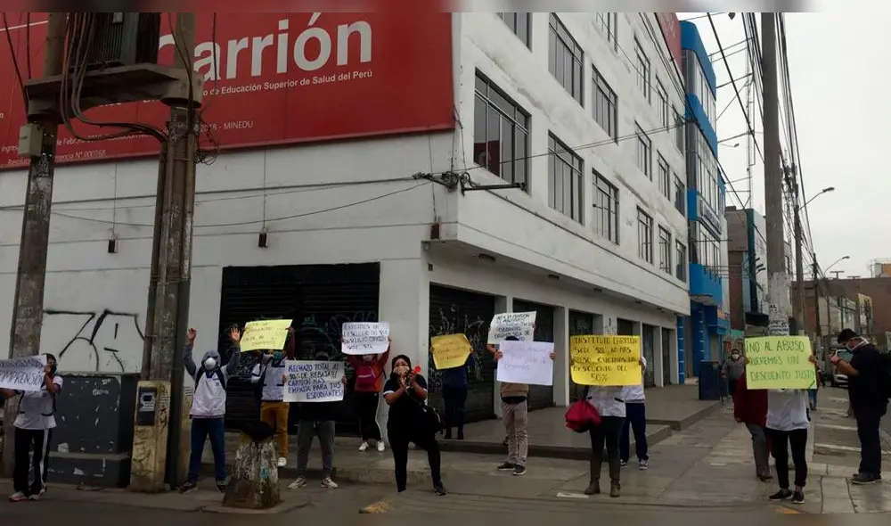 Estudiantes organizaron plantón en sede de San Juan de Lurigancho. (Foto: cortesía)