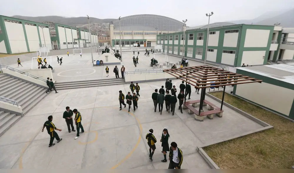 El colegio emblemático más grande del Perú está en Villa María del Triunfo [FOTOS]