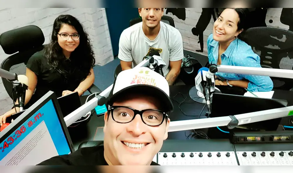 Carloncho y 'Marianita' son vinculados en romance, pero él reacciona así [VIDEO]