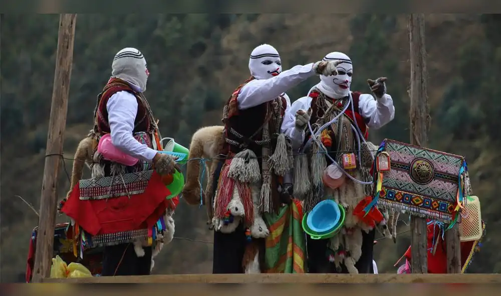 Cusco: Fiesta y devoción en honor a la “Mamacha del Carmen" en Paucartambo Cusco: Fiesta y devoción en honor a la “Mamacha del Carmen" en Paucartambo