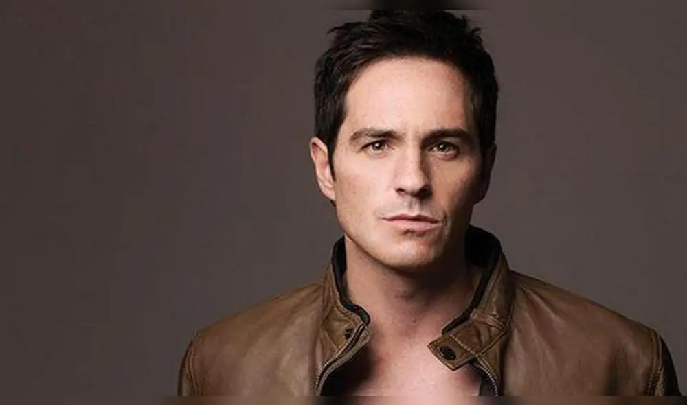 A sus 42 años, Mauricio Ochmann tiene dos hijas y está casado con Aislinn Derbez.