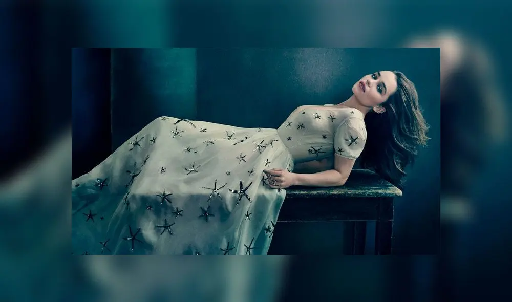 Emilia Clarke se pasea disfrazada de Jon Snow y nadie se da cuenta [VIDEO]