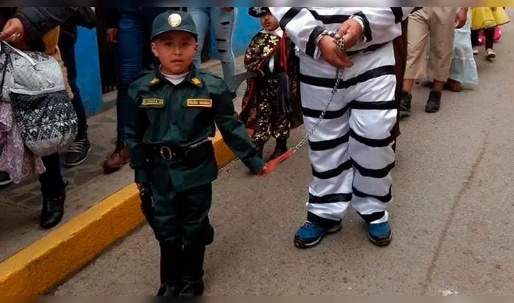 Vía Facebook: niño peruano desfila disfrazado de policía y su 'detenido' hace reír al mundo