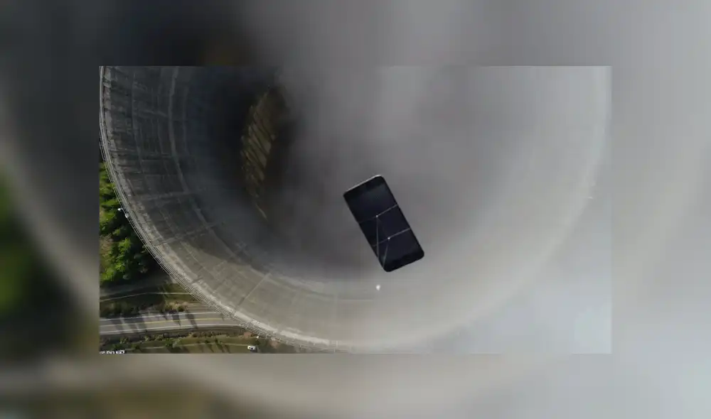 YouTube viral: iPhone XS Max fue lanzado a la ‘boca’ de planta nuclear [VIDEO]