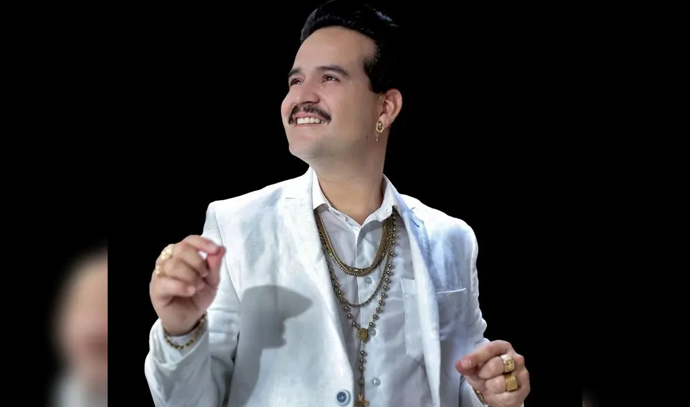 Trae homenaje al gran Frankie Ruiz.