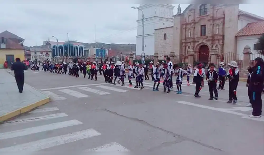 Alianza Lima: en Puno hay un colegio, un equipo, un barrio y buses en honor al club [FOTOS]