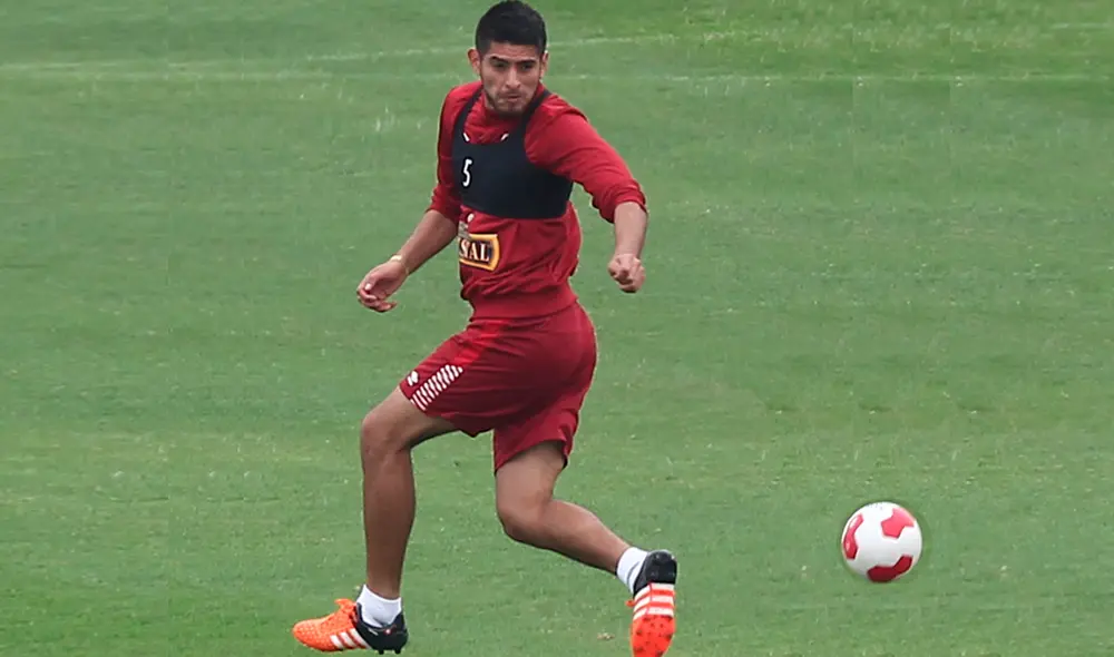 Carlos Zambrano es jugador de Boca Juniors. Carlos Zambrano es jugador de Boca Juniors.