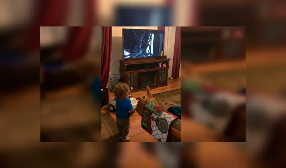 Video es viral en YouTube. El hombre no podía creer lo que había hecho el pequeño tras descuidarlo por un momento para ayudarle a su abuela Video es viral en YouTube. El hombre no podía creer lo que había hecho el pequeño tras descuidarlo por un momento para ayudarle a su abuela