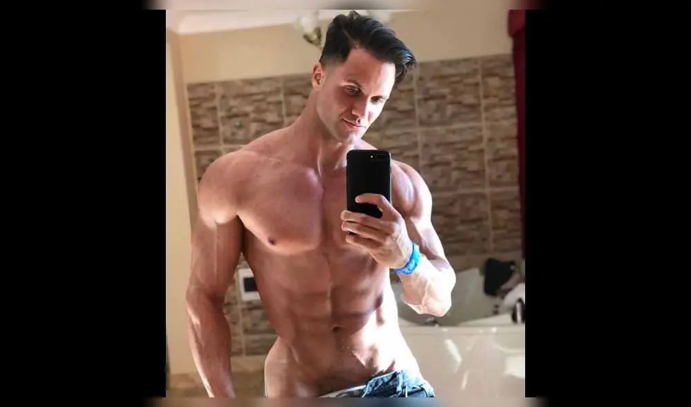 Fabio Agostini es blanco de críticas por ponerse la bandera peruana en parte íntima