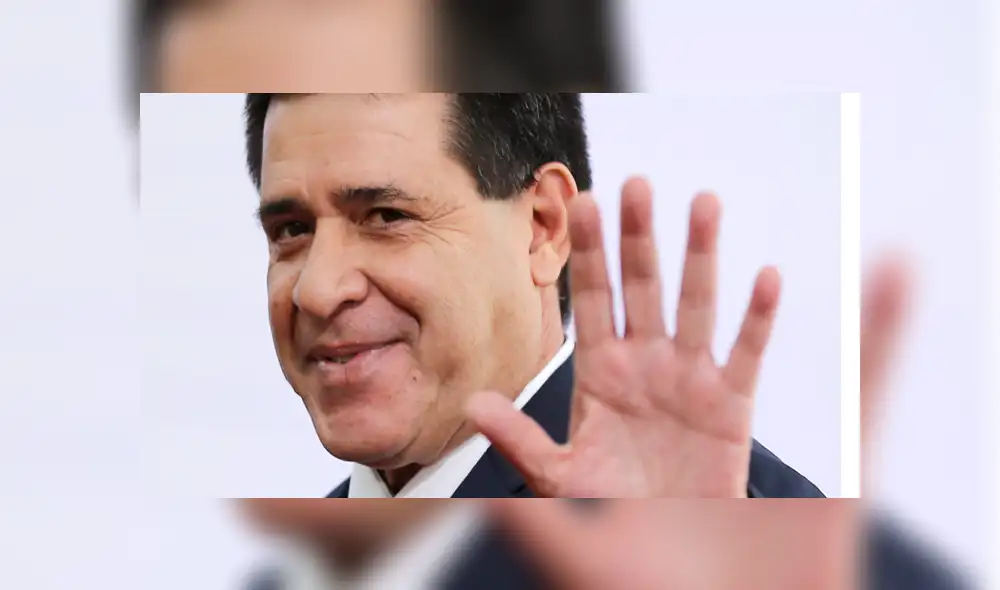 Horacio Cartes renuncia a la presidencia de Paraguay
