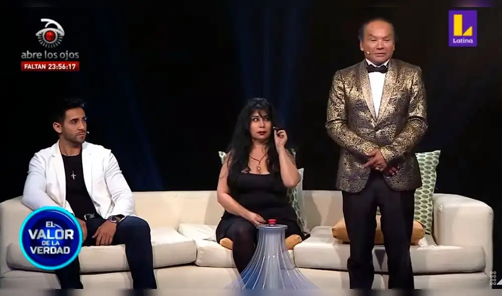 Melcochita se quedó dormido durante "El Valor de la Verdad" de Monique Pardo. Melcochita se quedó dormido durante "El Valor de la Verdad" de Monique Pardo.