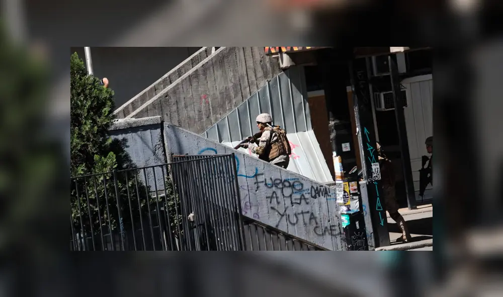 Las fotos que muestran la violencia y caos que impera en Chile. Fotos: Jorge Cerdán.