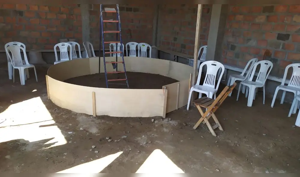 Local funcionaba pese al Estado de Emergencia en el que se encuentra el país. Local funcionaba pese al Estado de Emergencia en el que se encuentra el país.