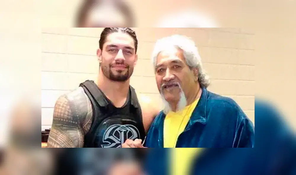 Roman Reigns y Sika Anoa'i