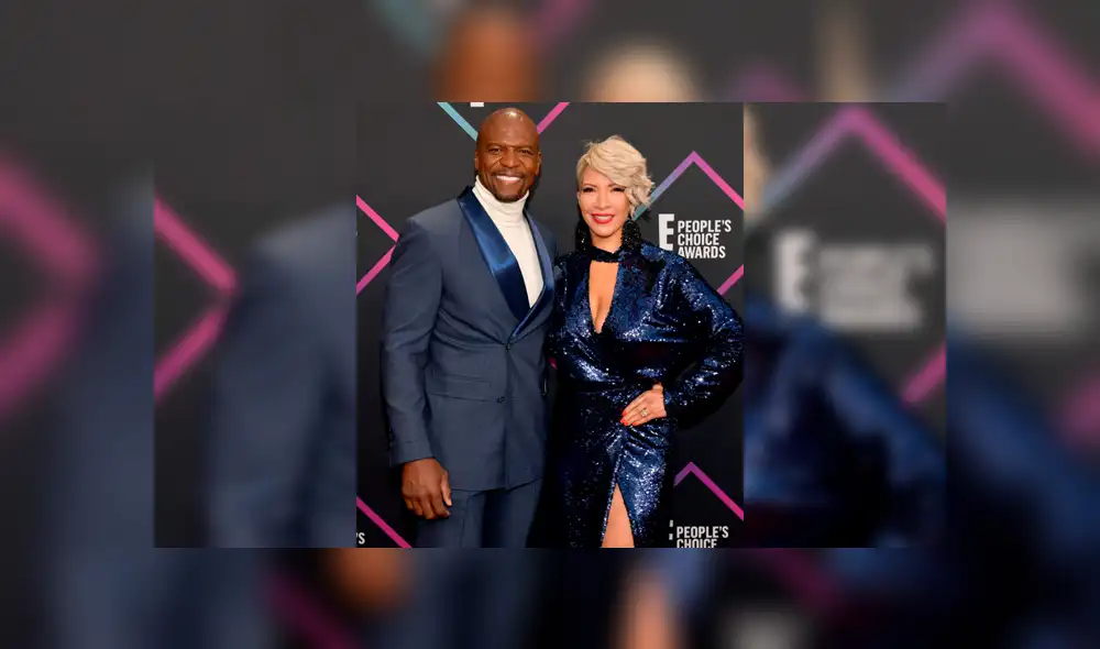 Victoria Beckham deslumbró con traje blanco en la alfombra roja de los People’s Choice Awards 2018 [FOTOS]