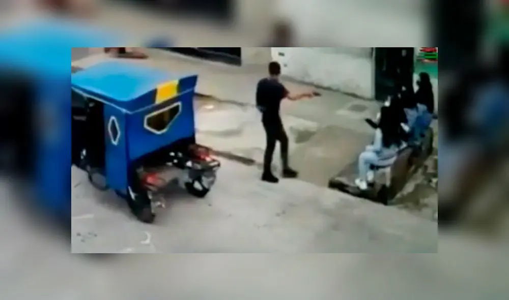 Sujeto fue captado por las cámaras de seguridad. Foto: captura de Canal N. Sujeto fue captado por las cámaras de seguridad. Foto: captura de Canal N.