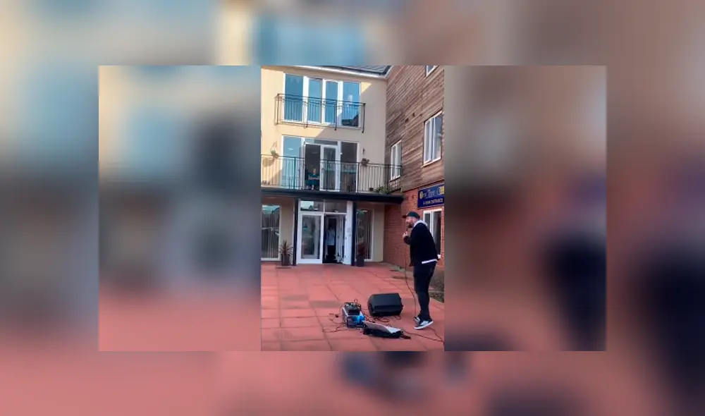 Desliza las imágenes hacia la izquierda para conocer el amoroso gesto de unos hijos con su madre. Desliza las imágenes hacia la izquierda para conocer el amoroso gesto de unos hijos con su madre.