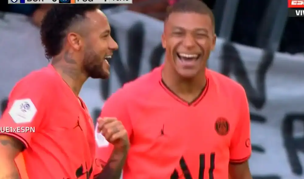 El binomio Neymar-Mbappé le dio la victoria al Paris Saint Germain contra el Bordeaux por la fecha 8 de la Ligue 1. El binomio Neymar-Mbappé le dio la victoria al Paris Saint Germain contra el Bordeaux por la fecha 8 de la Ligue 1.