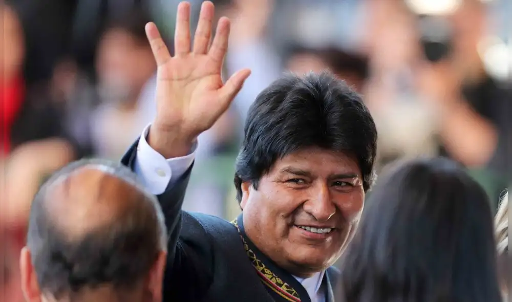 Evo Morales se muestra "optimista" ante encuentros en La Haya