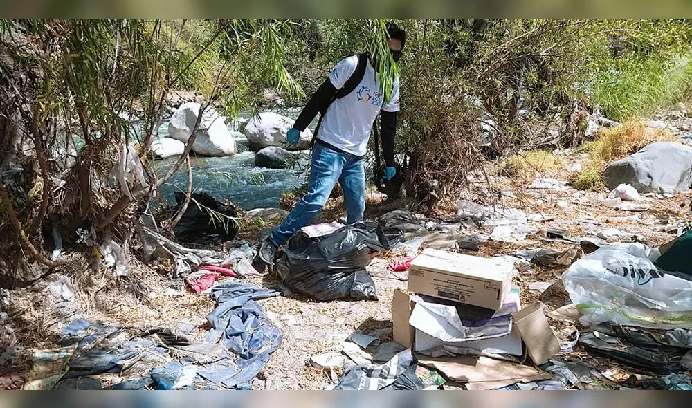 La limpieza se desarrolló entre la altura del puente San Martín hasta el puente Héroes del Cenepa. Foto: ANA.