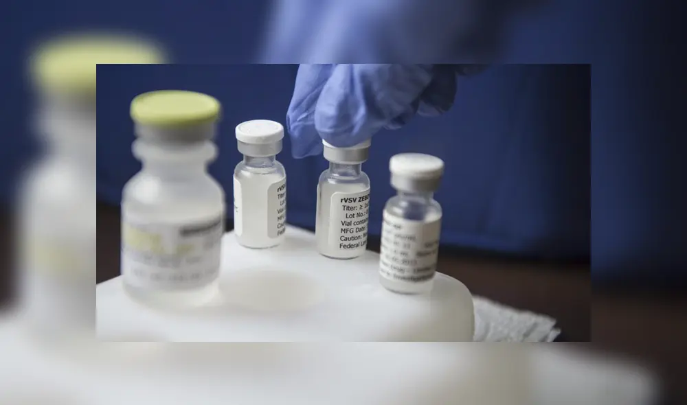 El médico acusado ofrecía por 800 dólares cada ampolla del antiviral remdesivir. Foto: EFE