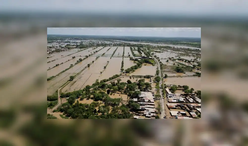 Crecida del río Piura genera alerta ante posibles desbordes