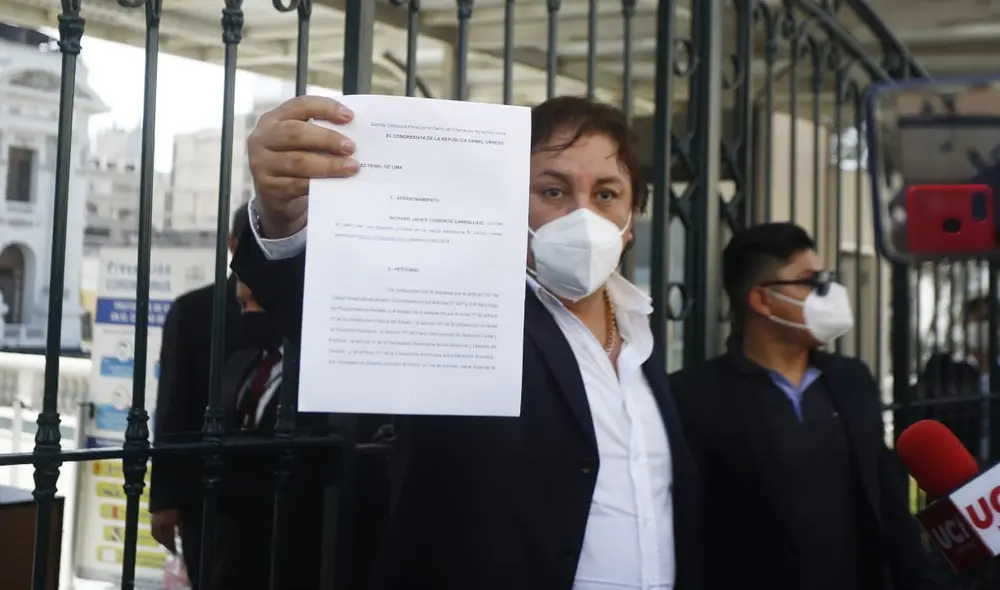 Richard Cisneros reafirmó que Daniel Urresti está acusado por asesinato y violación. Foto: Marco Cotrina/La República. Richard Cisneros reafirmó que Daniel Urresti está acusado por asesinato y violación. Foto: Marco Cotrina/La República.