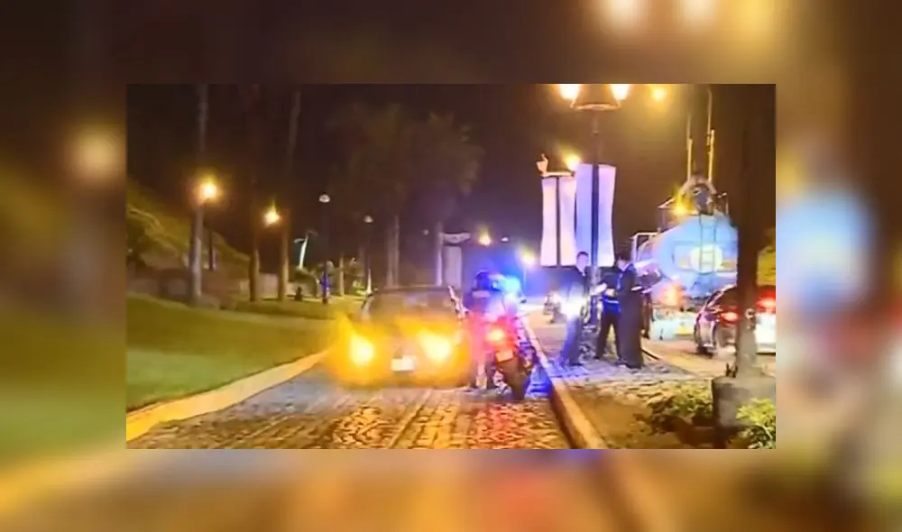 Policías y serenos trataron de identificar a los delincuentes, pero fue imposible. Investigaciones apuntan a banda dedicada al robo de costosos relojes para venderlos en el mercado negro. (Foto: Captura de video / Latina Noticias)