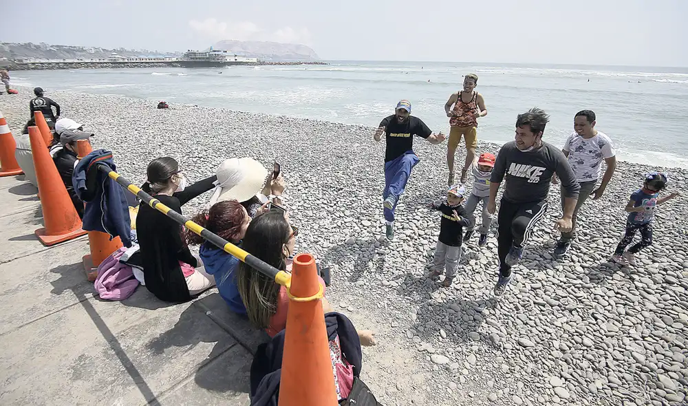 Atención. Playas estarán abiertas solo para la práctica de deportes individuales. Foto: John Reyes/La República