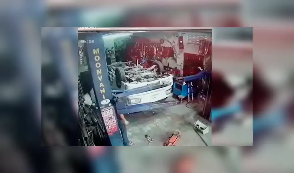 Facebook viral: mecánico comete terrible error al revisar camioneta que puso en peligro su vida [VIDEO]