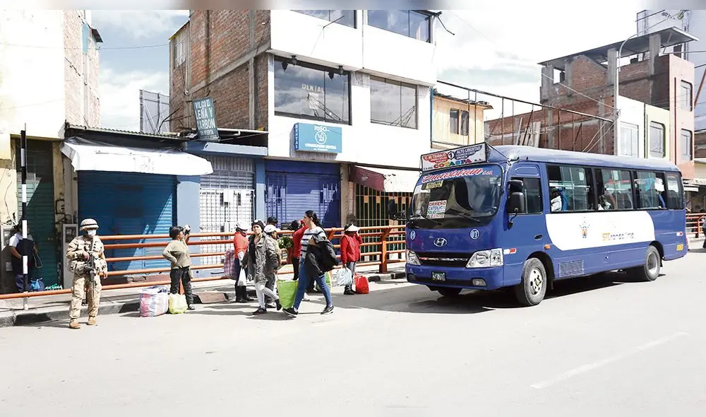 sanción. Multarán a empresas por subir pasajes.
