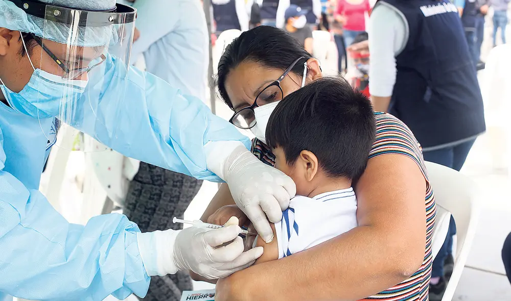 Prevención. Hoy continúa la vacunación a nivel nacional. Foto: Félix Contreras/La República Prevención. Hoy continúa la vacunación a nivel nacional. Foto: Félix Contreras/La República