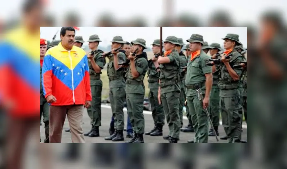 Militares son los que más ganan en Venezuela, pero venden tápers para sobrevivir. Foto: Difusión. Militares son los que más ganan en Venezuela, pero venden tápers para sobrevivir. Foto: Difusión.