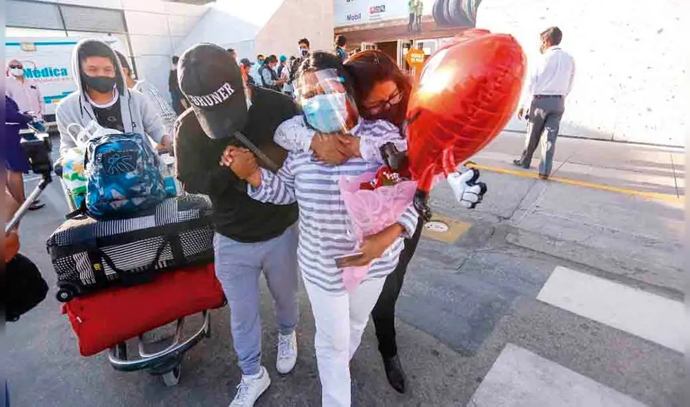 llegada. Después de más de 7 meses familias se encontraron. llegada. Después de más de 7 meses familias se encontraron.