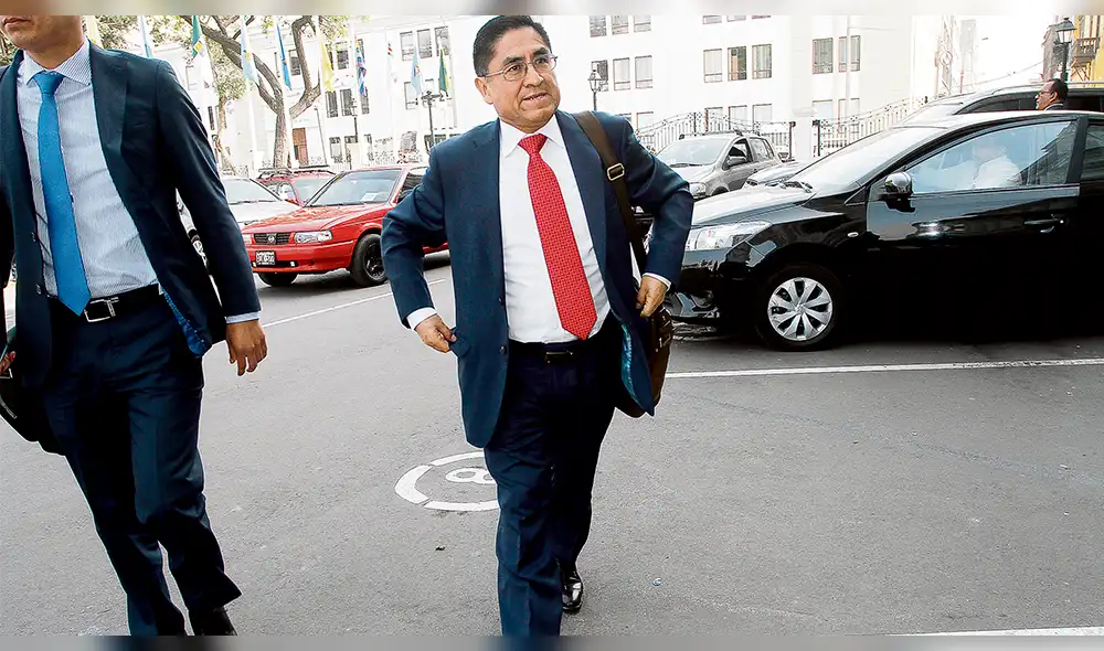 César Hinostroza fugó a España para evitar investigación por corrupción