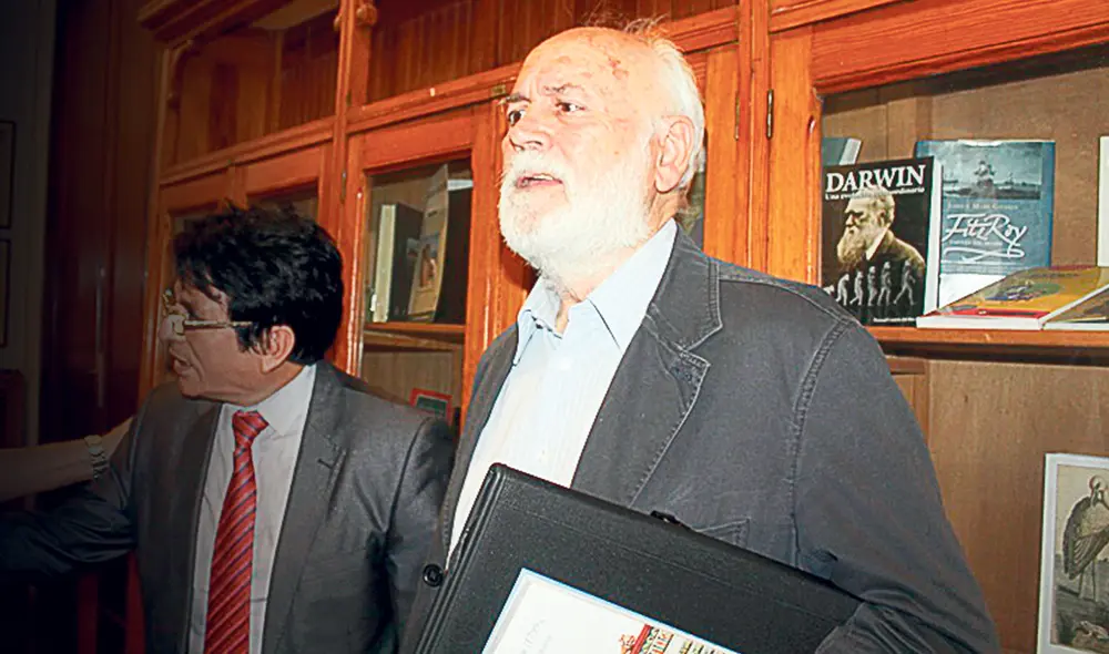 Del Pino Díaz participó en el seminario “La llama, de ícono prehispánico al peligro de su extinción y las experiencias sobre su potencial a nivel global”.