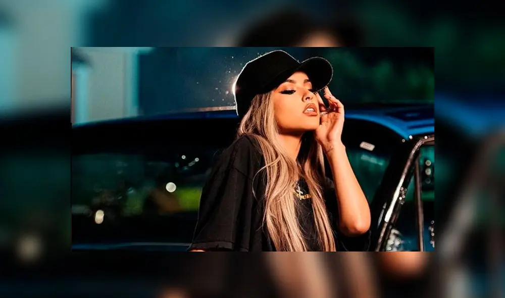 Becky G remece Instagram al mostrar de más en atrevido traje [VIDEO] 