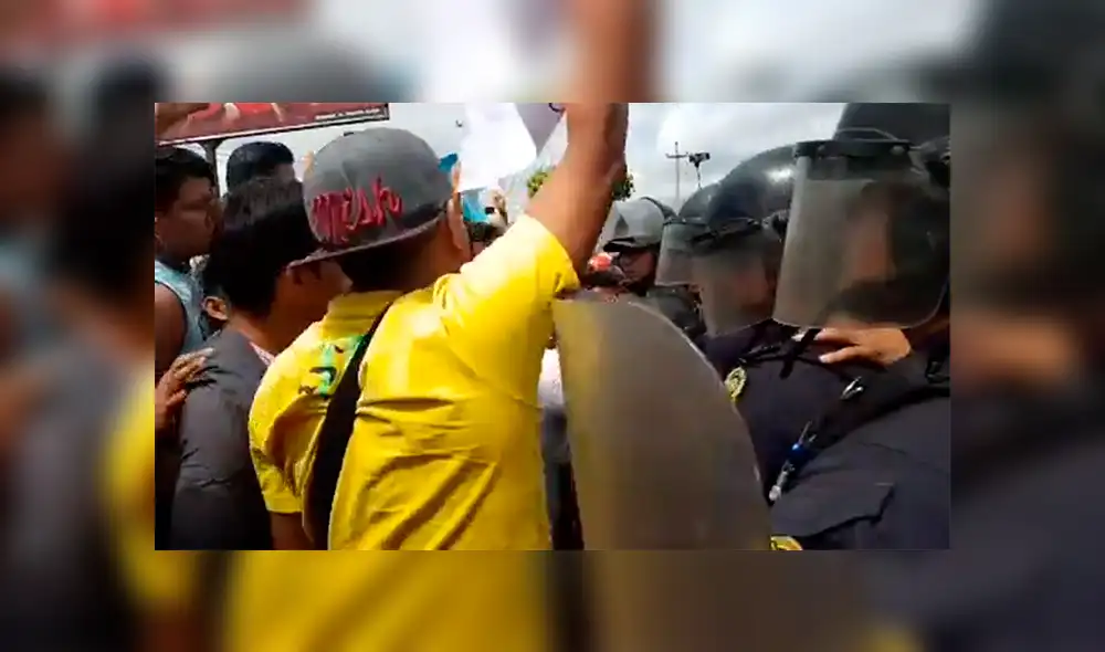 Iquitos: Vecinos se enfrentan a Policía pidiendo justicia por niño asesinado [VIDEO]