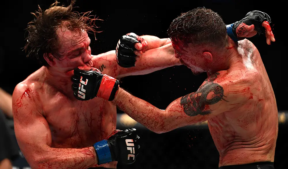 Nate Landwehr ganó por decisión unánime (29-28, 30-27, 30-27). Foto: AFP.