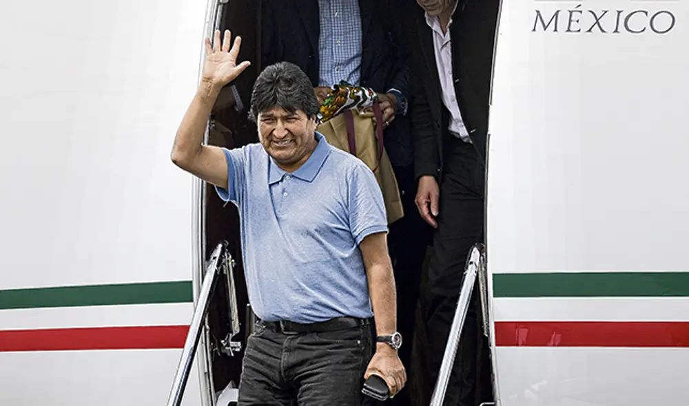 Evo Morales llegó a México luego de un viaje largo y accidentado. Ha dicho que podría volver a su país si el pueblo se lo pide. Evo Morales llegó a México luego de un viaje largo y accidentado. Ha dicho que podría volver a su país si el pueblo se lo pide.