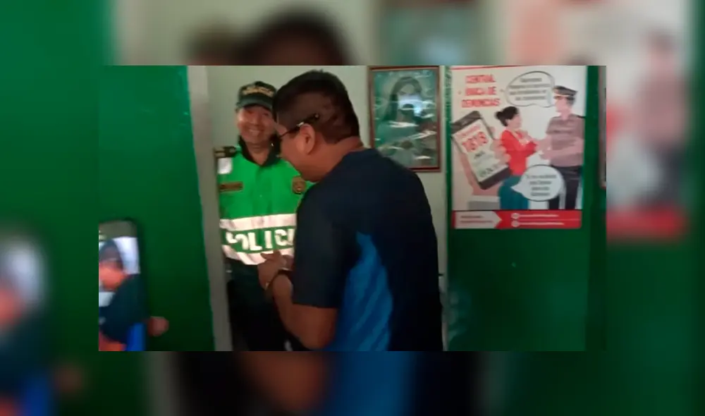 Tapir 590 participa en sketch y termina siendo enmarrocado por la policía