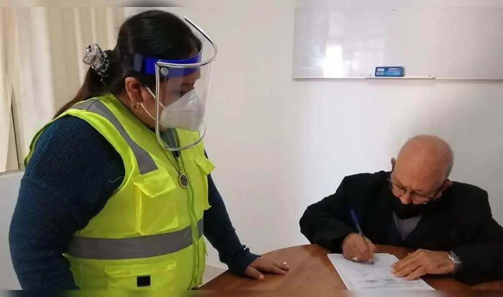 Obispo Ángel Simon Piorno